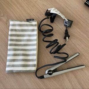Eva NYC Mini heat iron - LIKE NEW